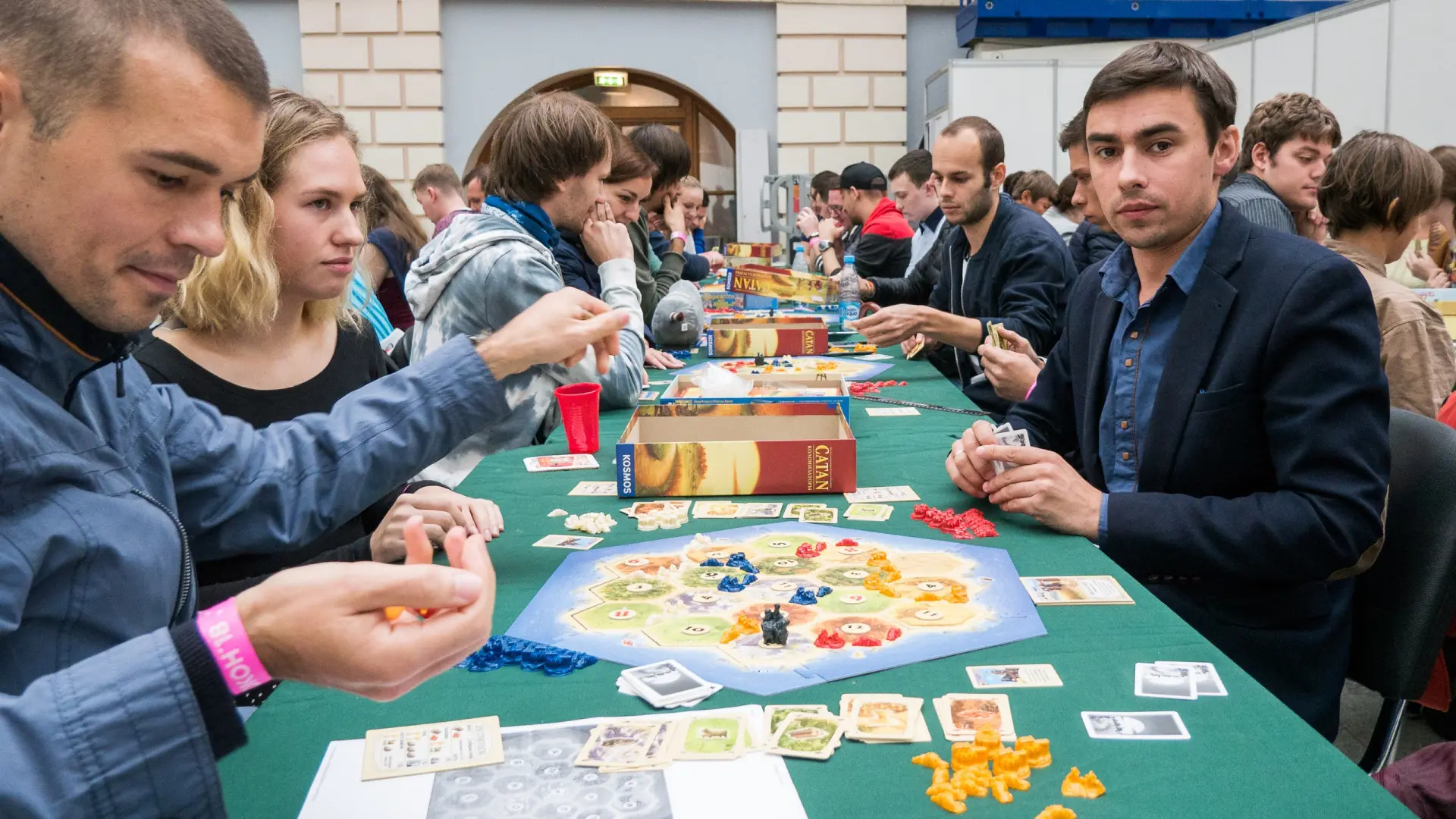 Юбилей настольной игры Catan в России: чемпионат за звание главного поселенца от Hobby World