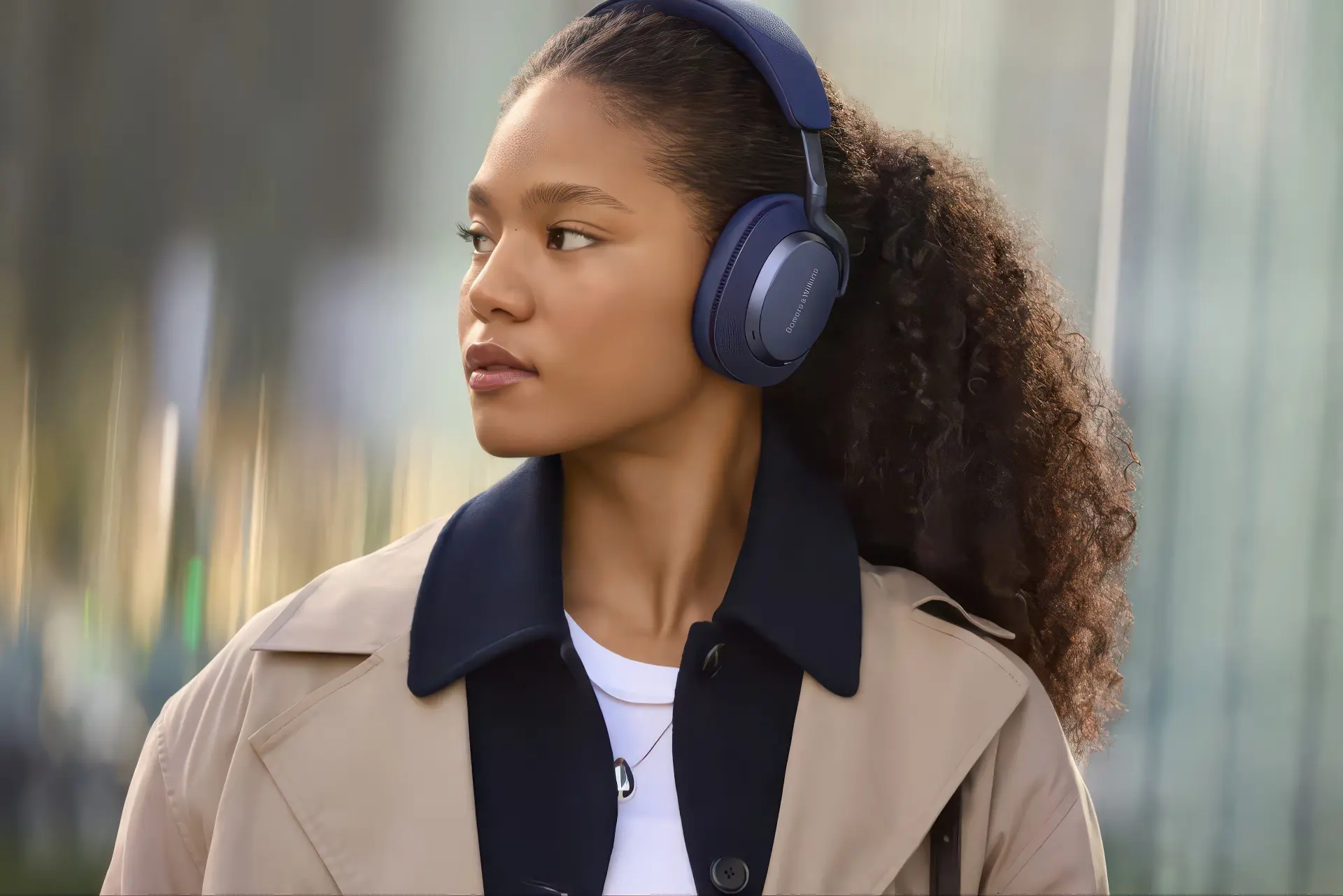 Bowers & Wilkins показывает наушники PX7 S3 с улучшенным звуком и ANC