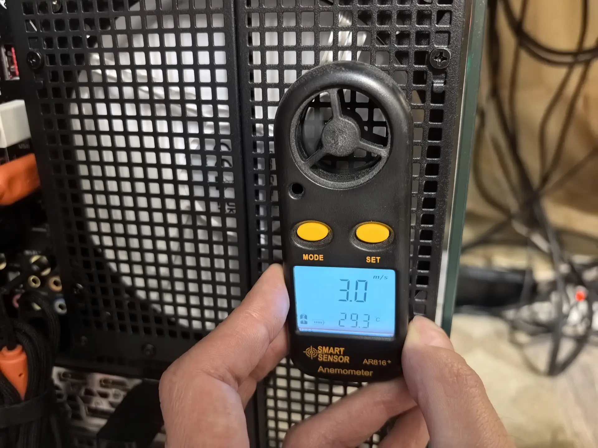 Тест-драйв вентиляторов для ПК DeepCool FD14 WH