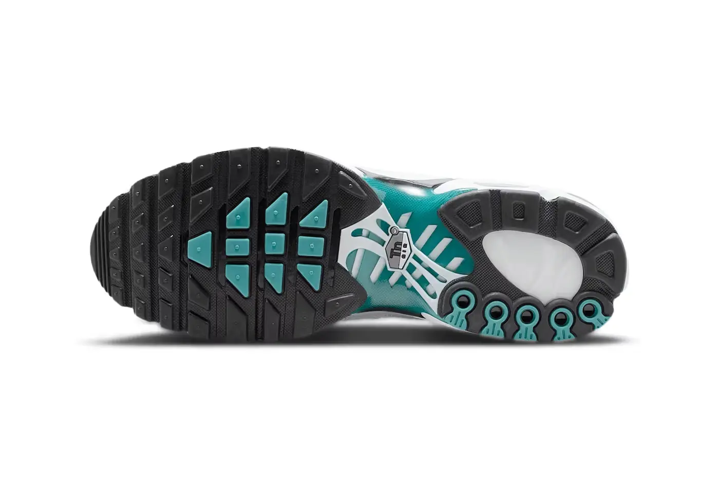 Ретро-релиз 2025: кроссовки Nike Air Max Plus в расцветке «Turbo Green»