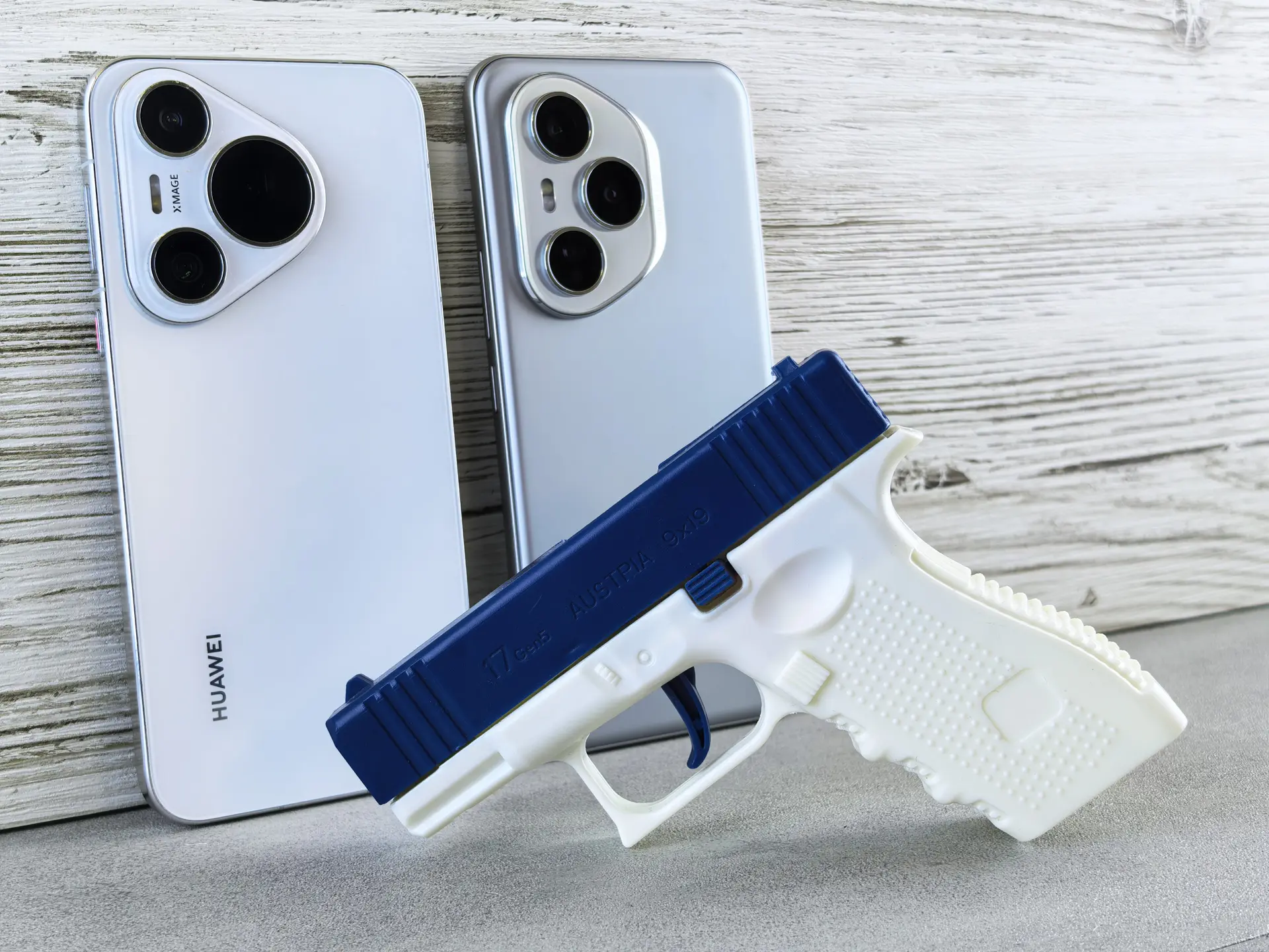 Сравнение камер: HUAWEI Pura 70 или HONOR 400 Pro