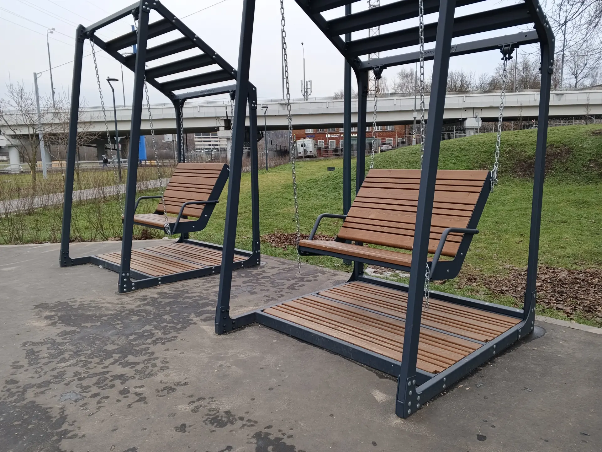 Обзор TECNO Spark 40 Pro+: элегантного смартфона с тонким корпусом и беспроводной зарядкой