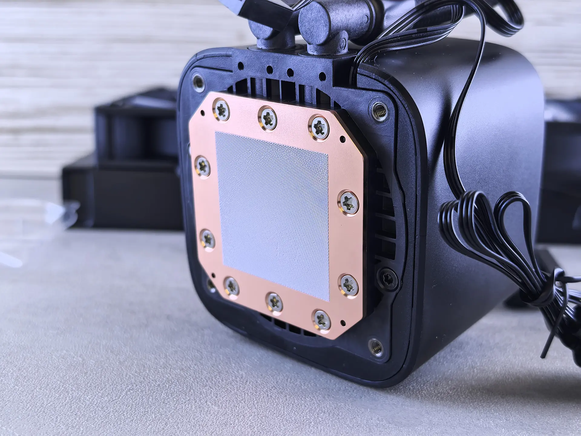 Обзор системы водяного охлаждения DeepCool LE360 V2