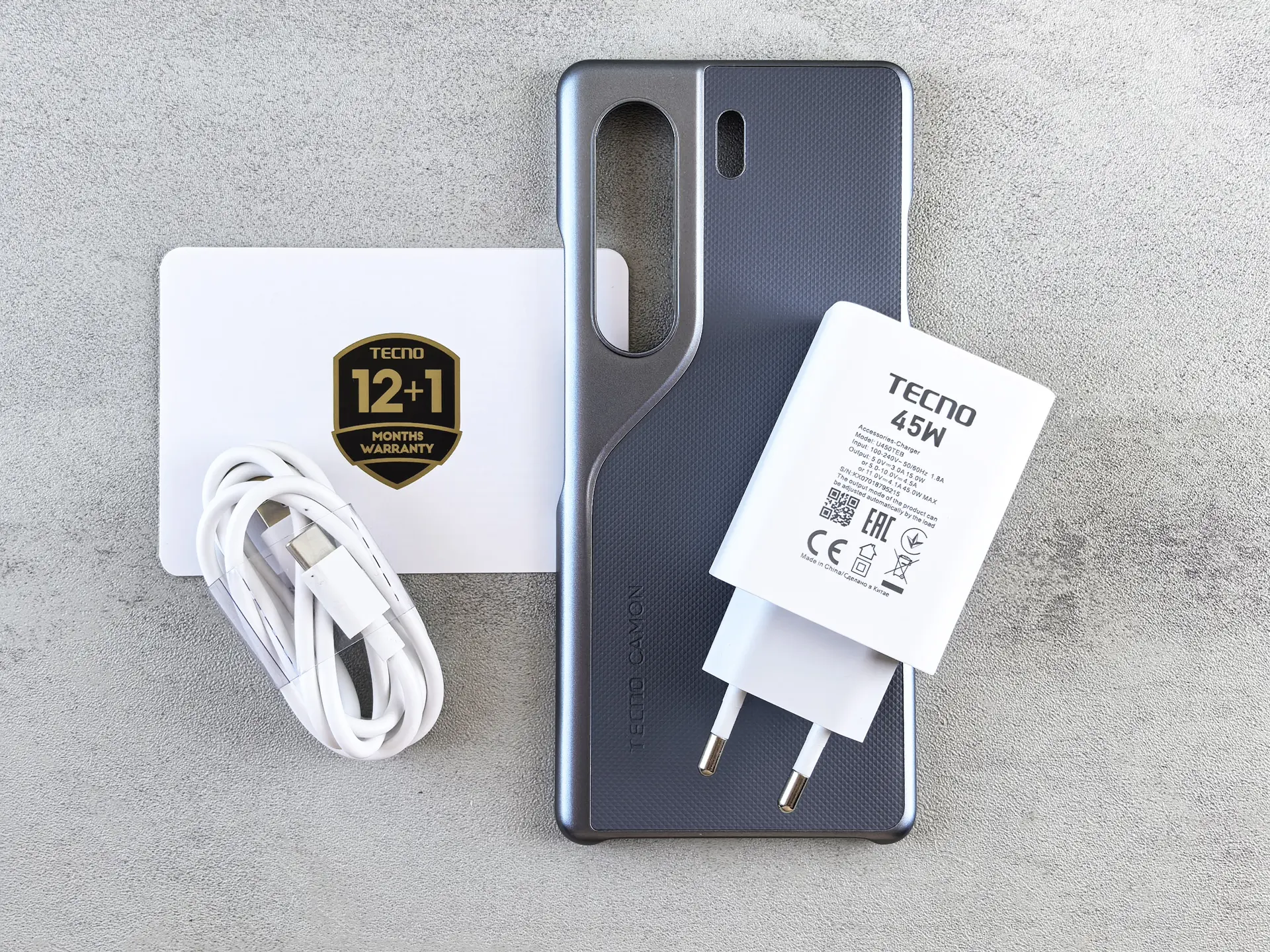 TECNO Camon 40 Pro 5G или HONOR Magic 7 Pro: какой смартфон выбрать