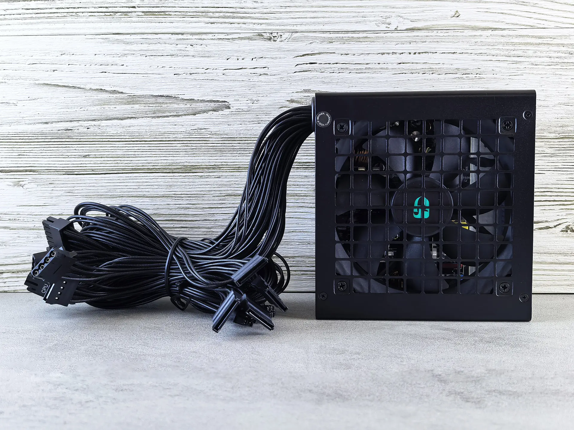 Тест-драйв блока питания Gamer Storm PF700X
