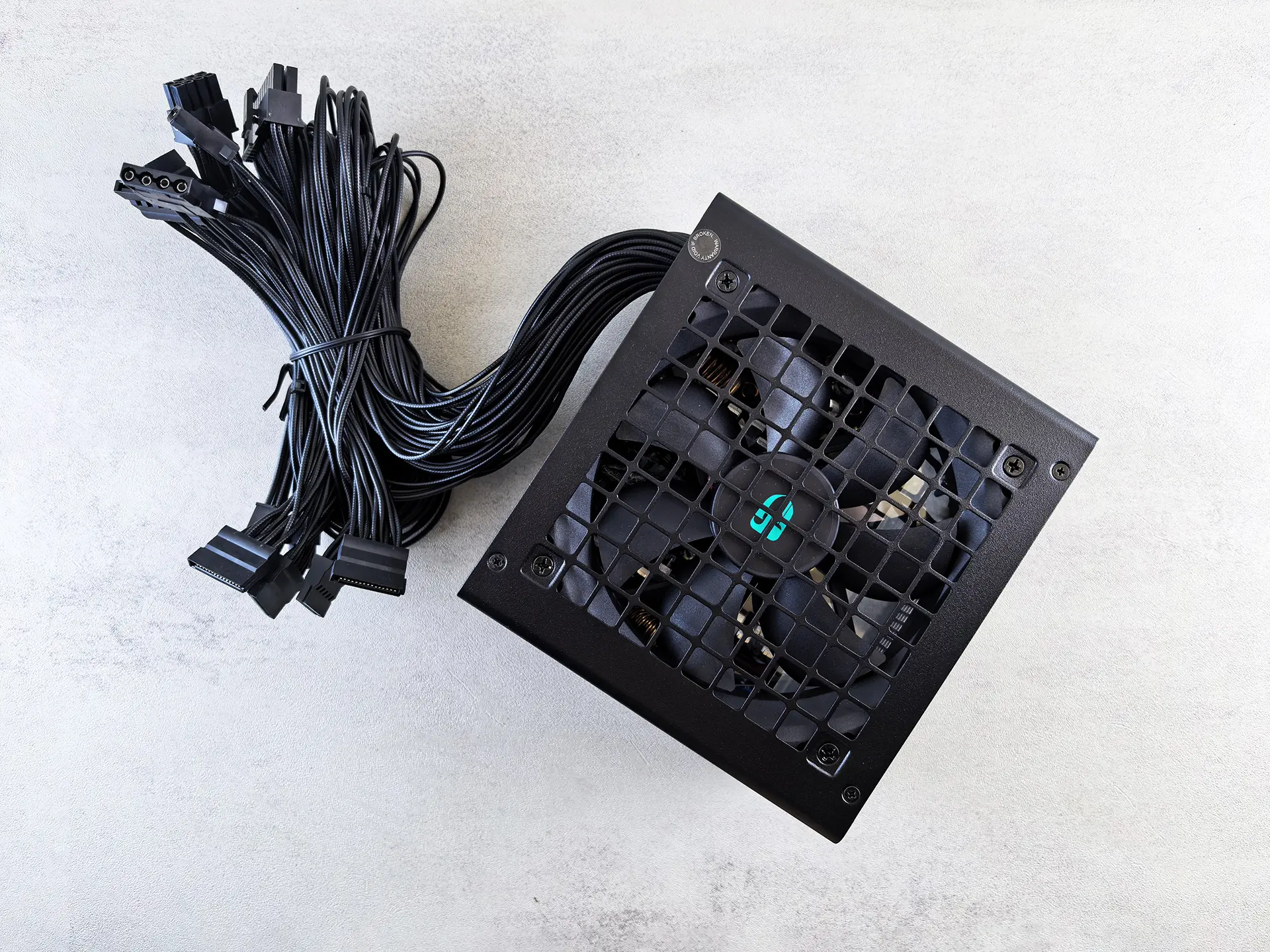 Тест-драйв блока питания Gamer Storm PF700X