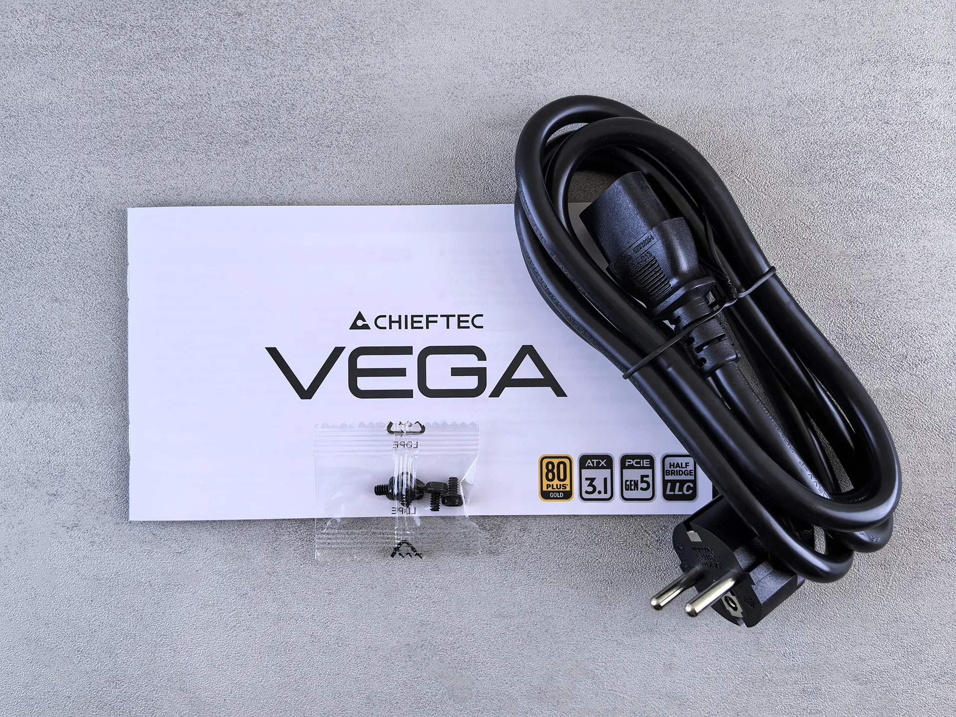 Обзор блока питания Chieftec VEGA 850W (модель PPG-850-S)