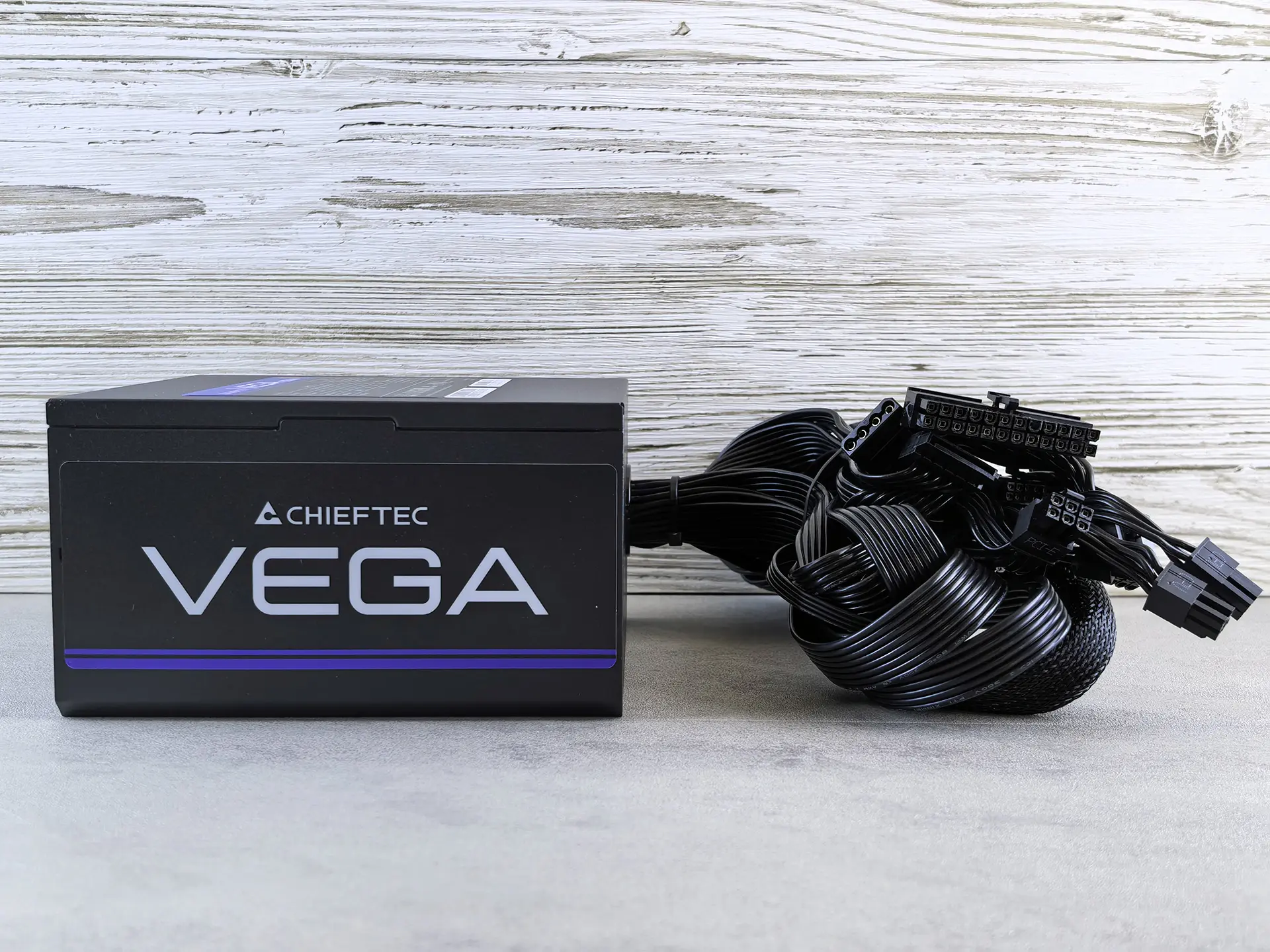 Обзор блока питания Chieftec VEGA 850W (модель PPG-850-S)