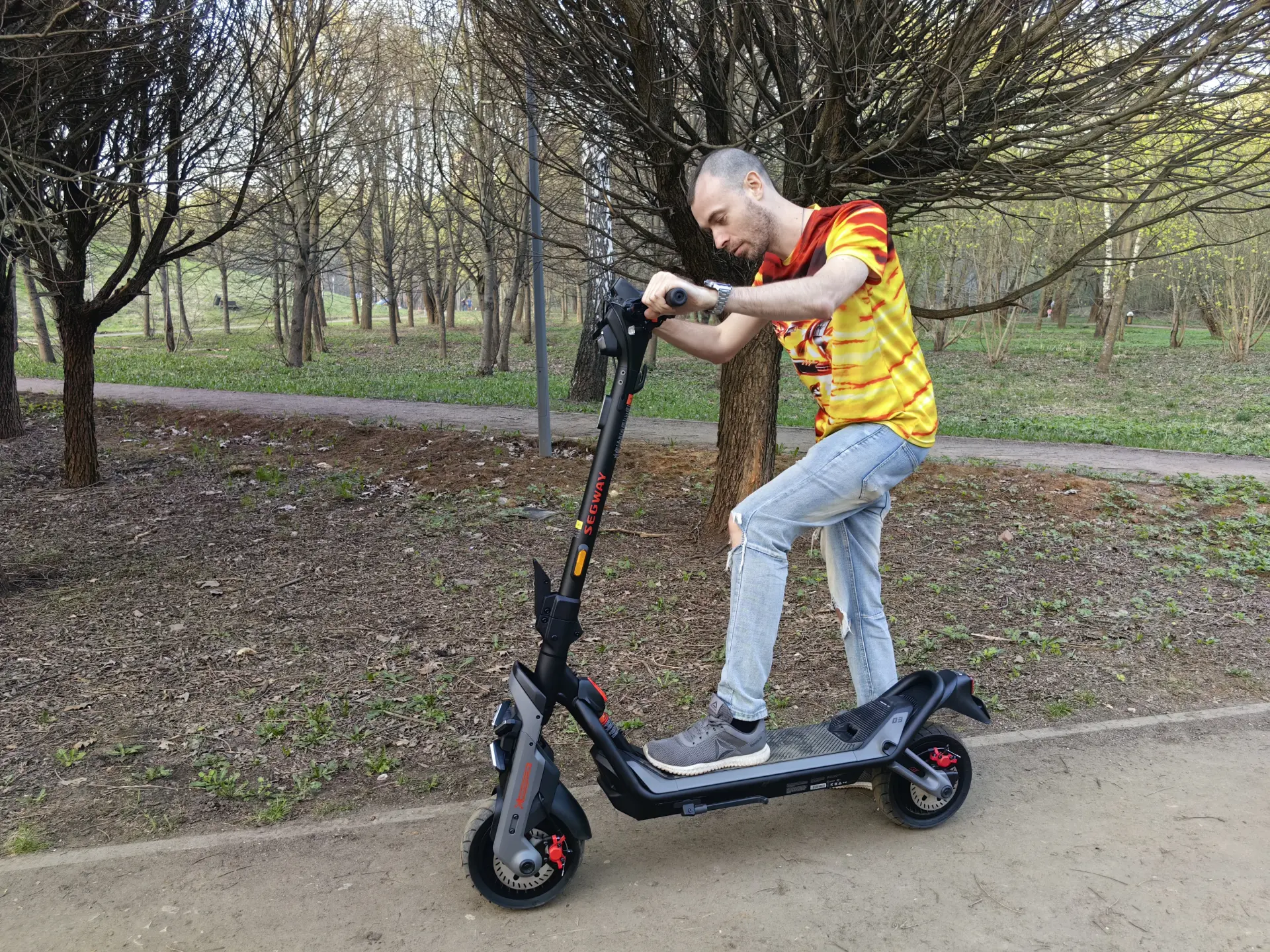 Обзор электросамоката Segway SuperScooter GT3