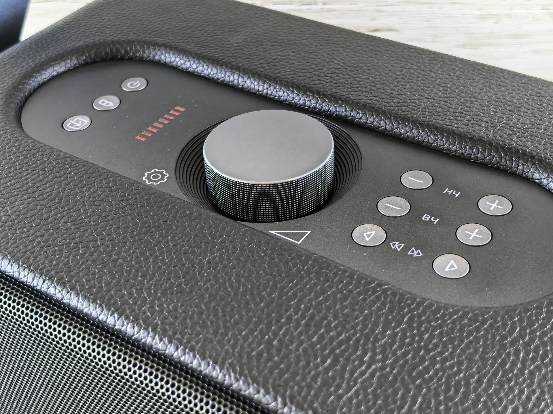 Тест-драйв портативной акустической системы Radiotehnika Impulse P1