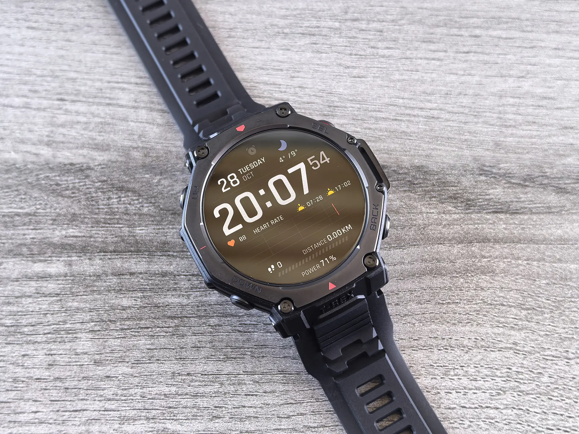 Обзор Amazfit T-REX 3 Pro: брутальных и прочных смарт-часов с хорошей автономностью