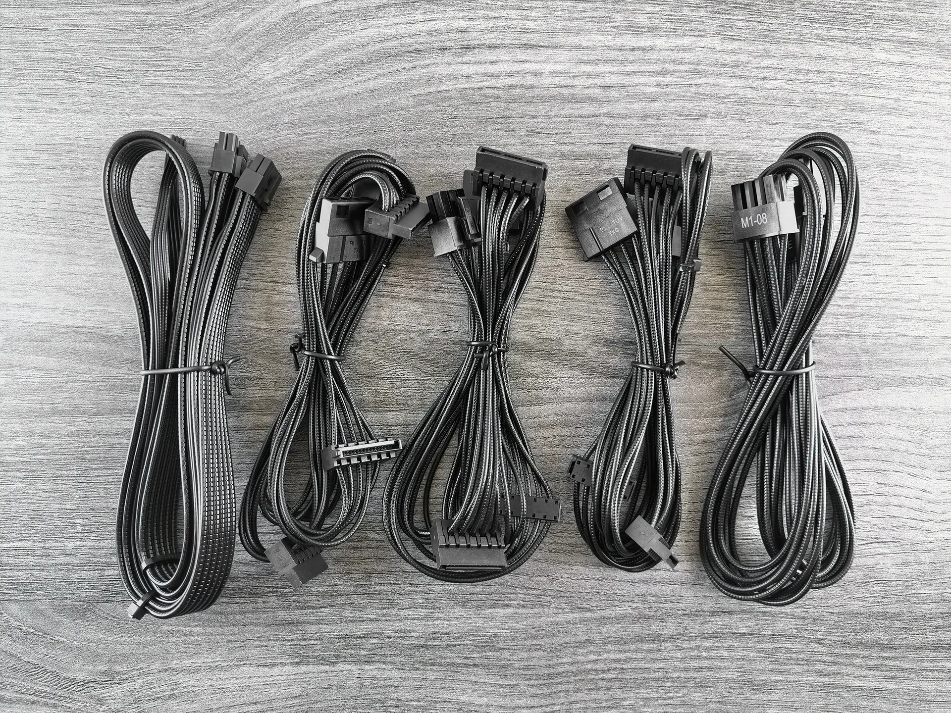 Обзор блока питания GamerStorm PQ1200G GOLD: 1200 Вт, стандарт ATX 3.1 и 10 лет гарантии