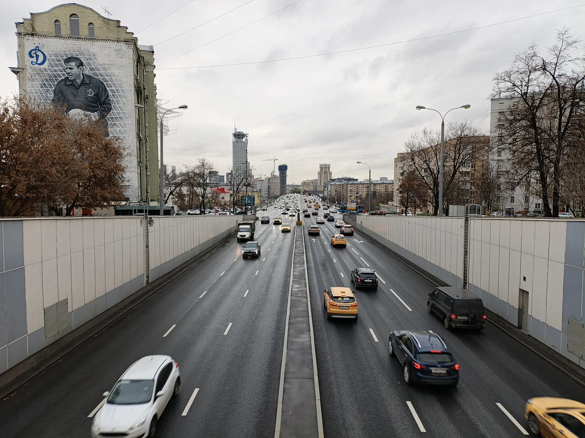 Обзор Infinix Hot 60 Pro+: когда «+» действительно имеет значение