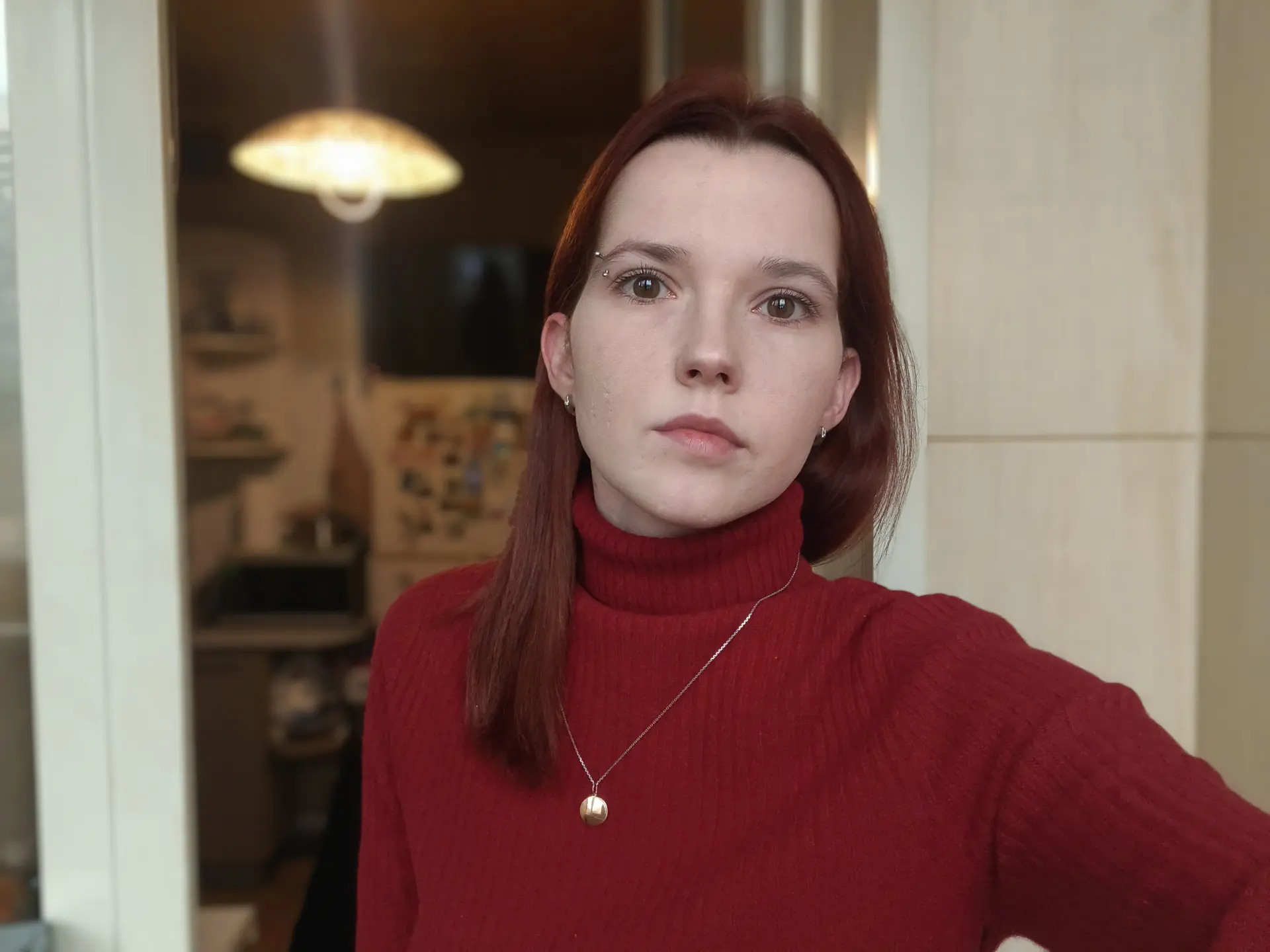 Обзор iQOO Z10R: смартфона с ёмкой батареей, крепким стеклом и хорошей селфи-камерой