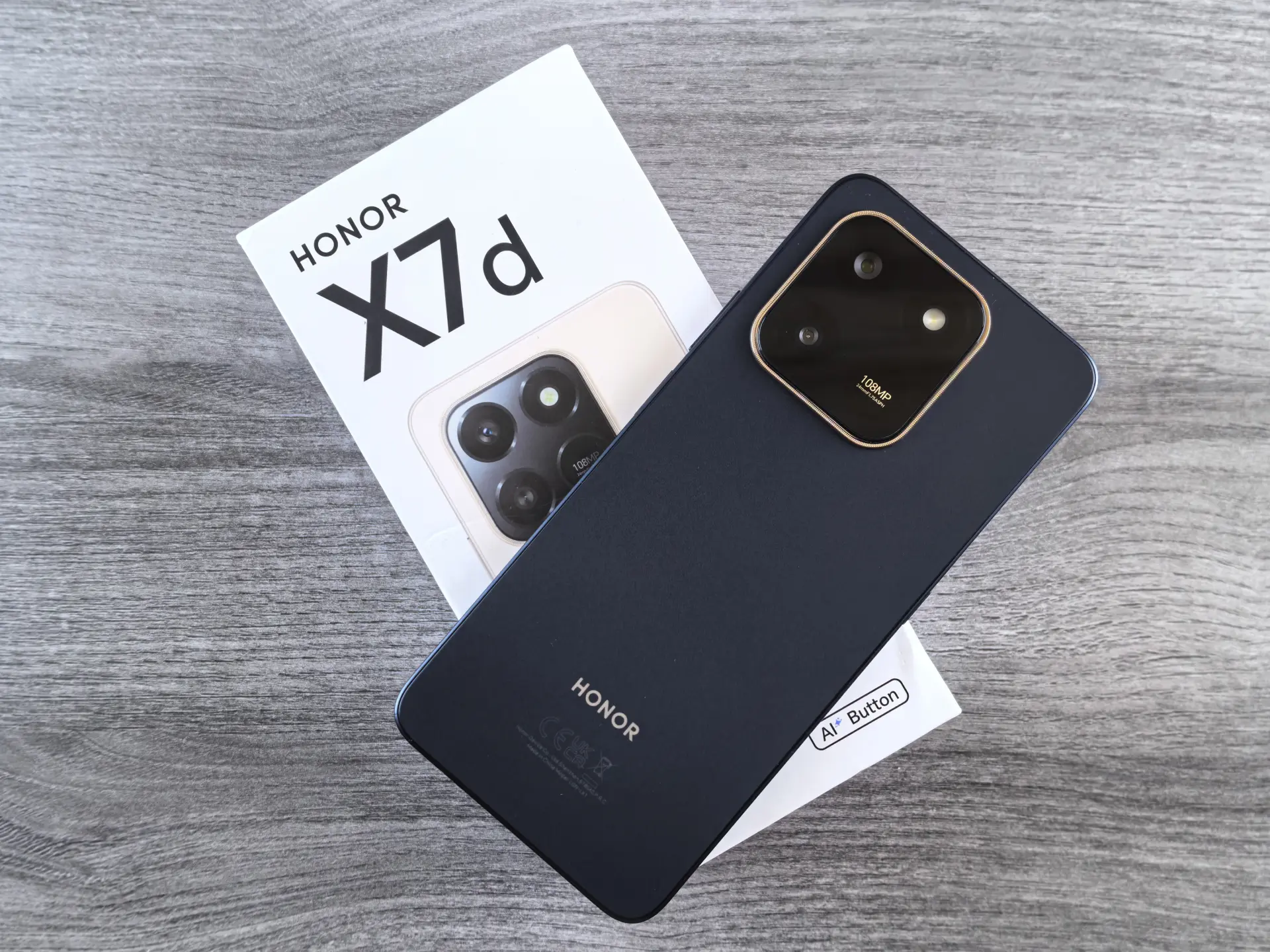 Обзор HONOR X7d: ударостойкого смартфона с емким аккумулятором и кнопкой AI Button