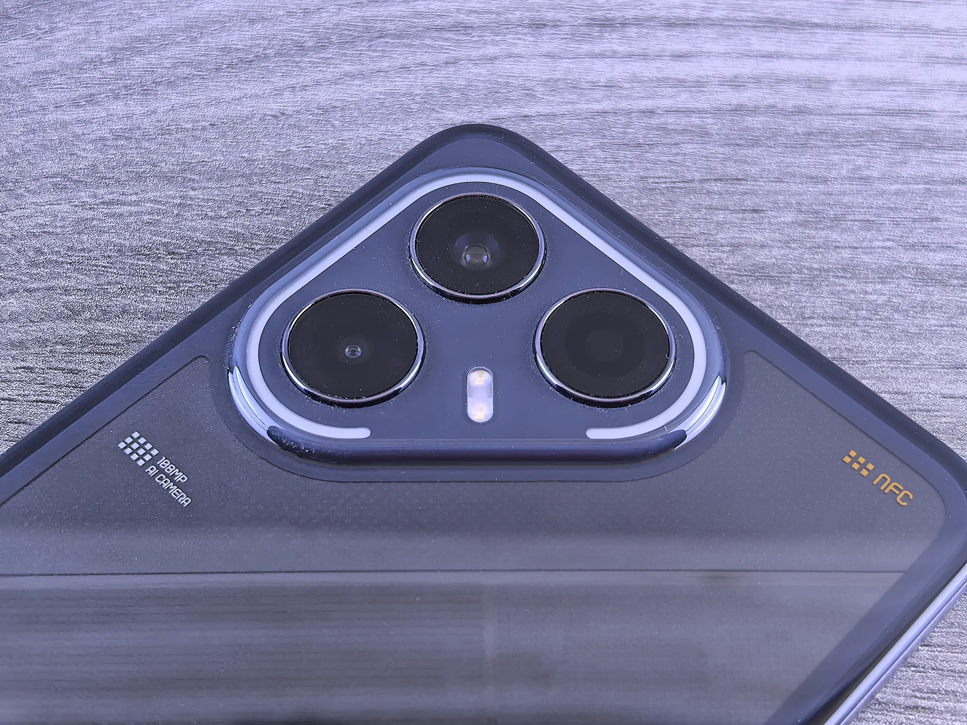 TECNO POVA 7 Ultra 5G: смартфон с балансом мощности, автономности и стиля