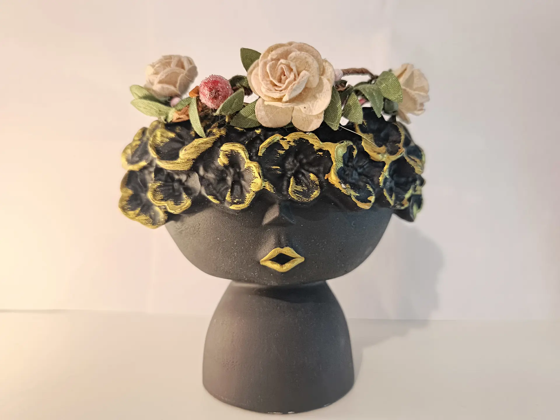 TECNO POVA 7 Ultra 5G: смартфон с балансом мощности, автономности и стиля