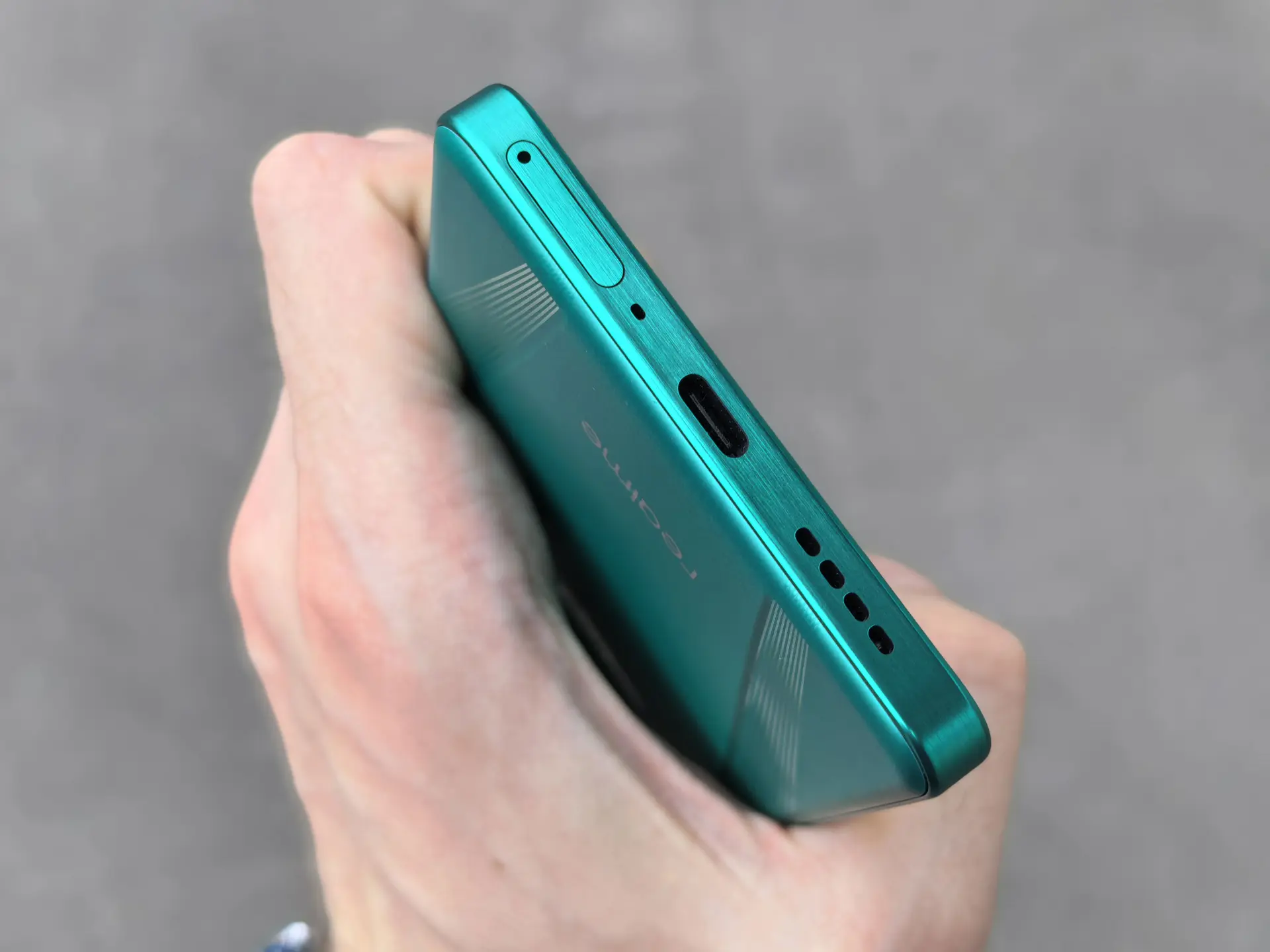 Тест-драйв смартфона realme GT 7 Dream Edition