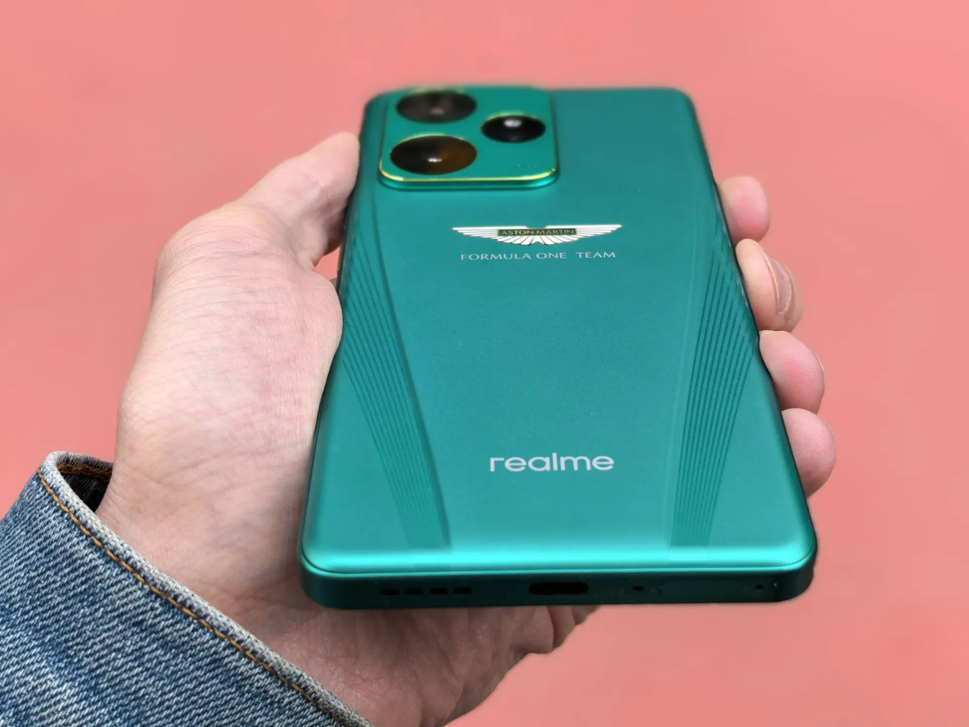 Тест-драйв смартфона realme GT 7 Dream Edition