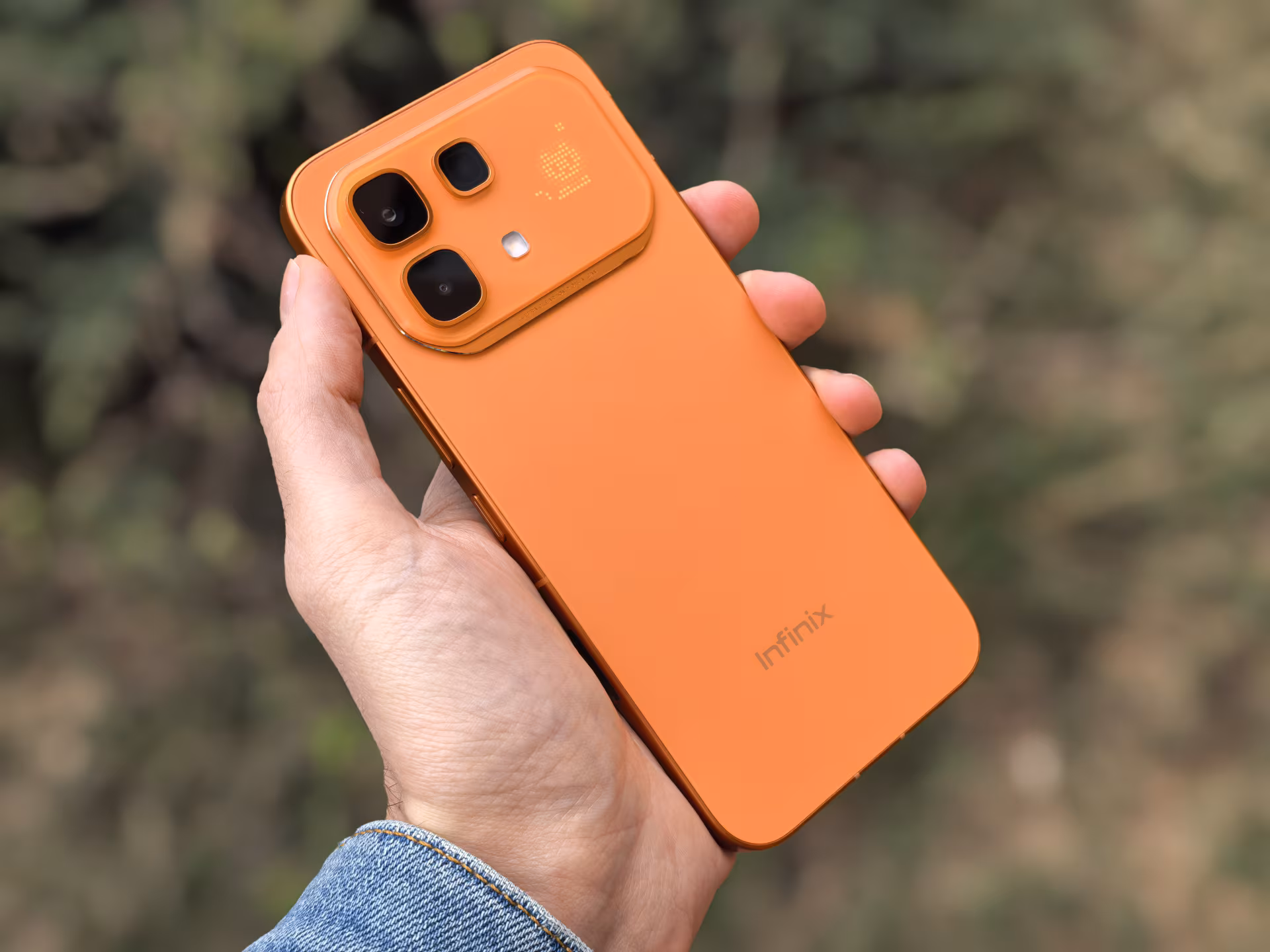 HUAWEI Pura 80: когда «база» не означает «компромисс»