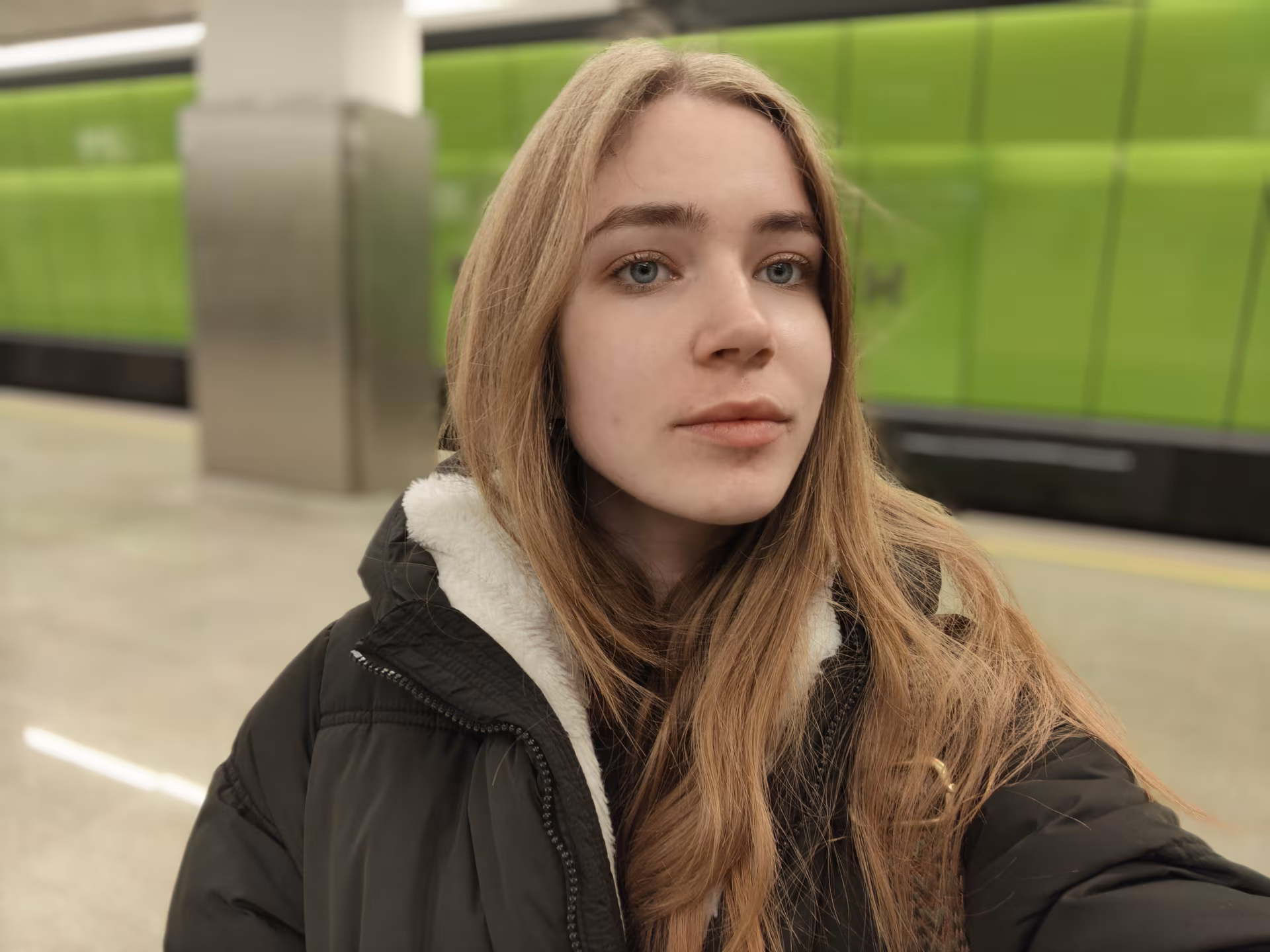 Обзор Infinix Note 60 Pro: титановый «комбайн» с батареей 6500 мА·ч и матричным экраном