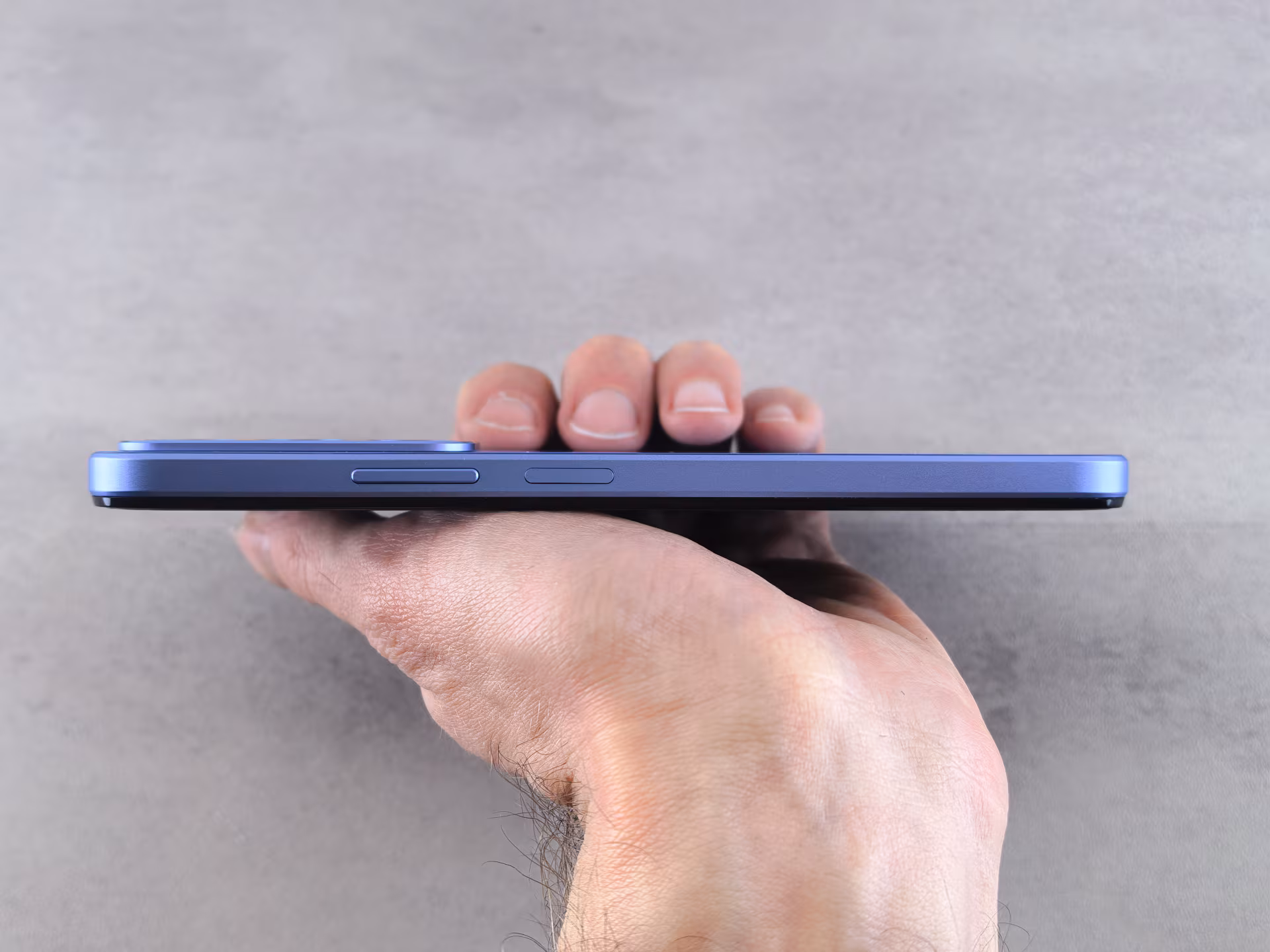 Обзор realme C85. Живучий «танк» на устаревающем процессоре