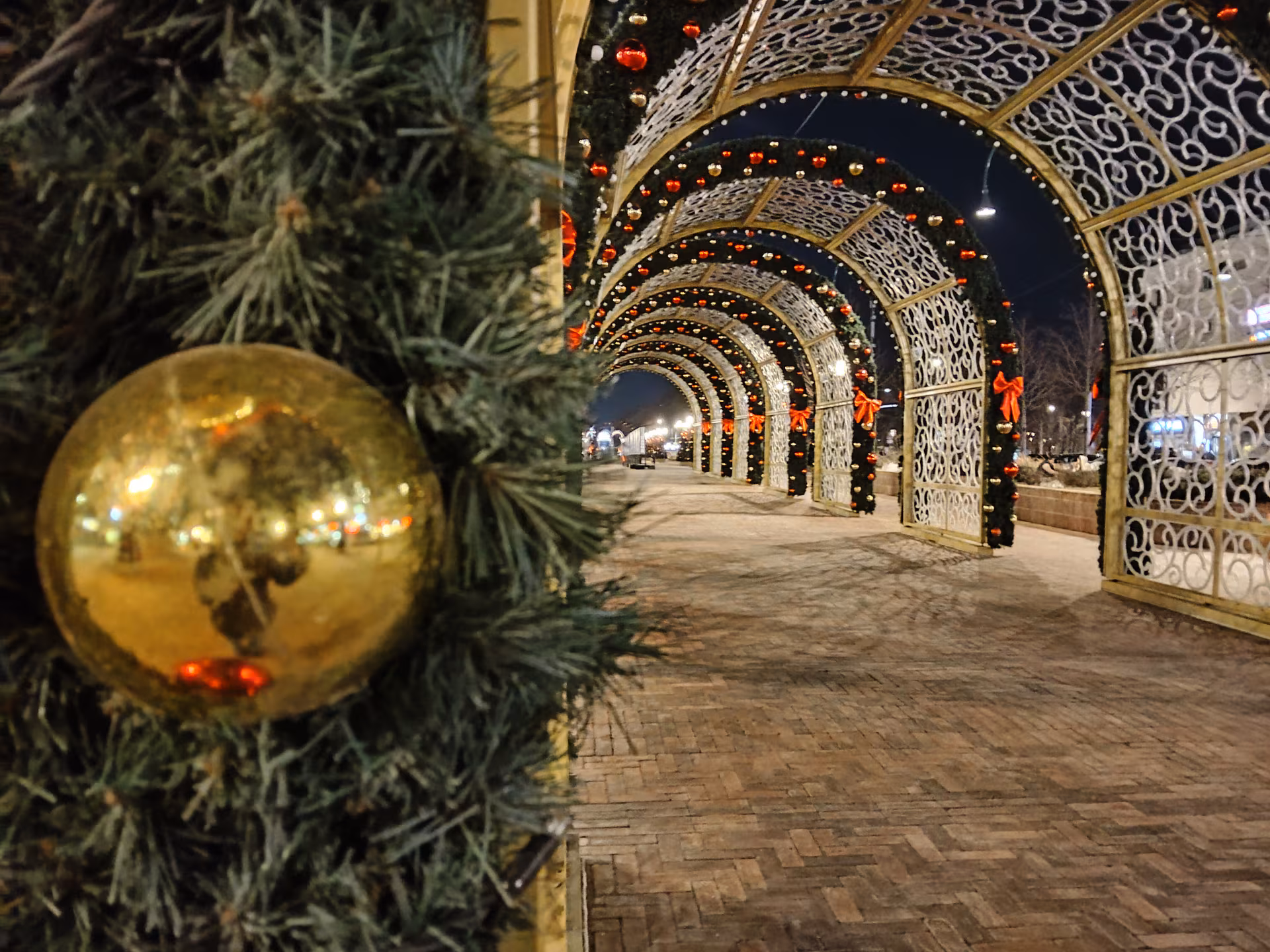 Обзор realme C85. Живучий «танк» на устаревающем процессоре