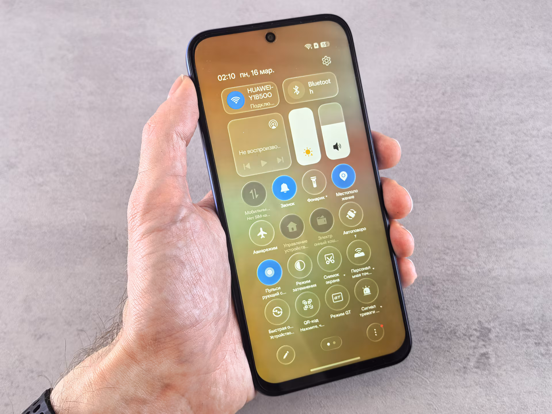 Обзор realme C85. Живучий «танк» на устаревающем процессоре