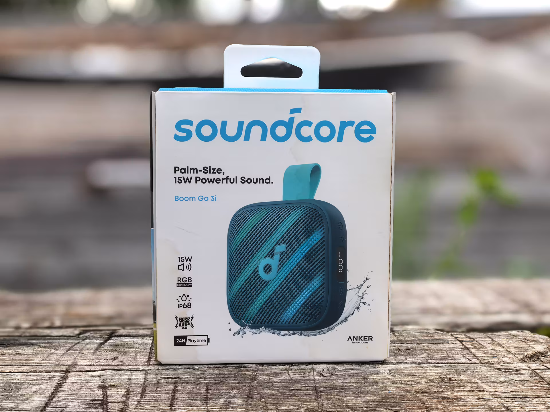 Обзор Soundcore Boom Go 3i: компактной, но громкой колонки с сутками автономности и полосатой подсветкой