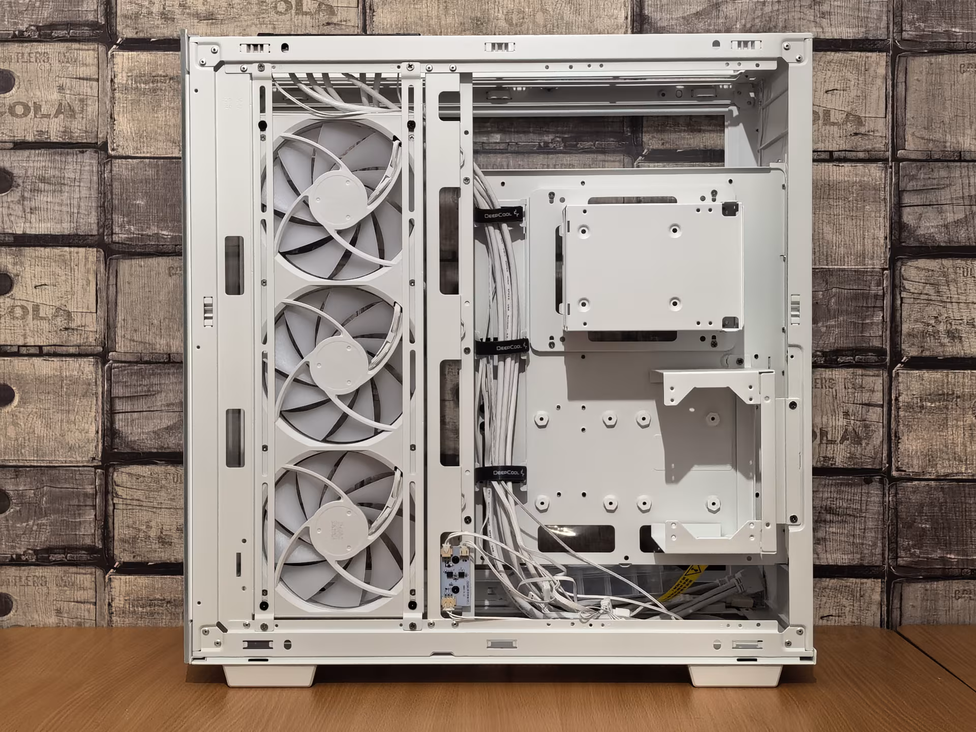 Обзор компьютерного корпуса DeepCool CH780