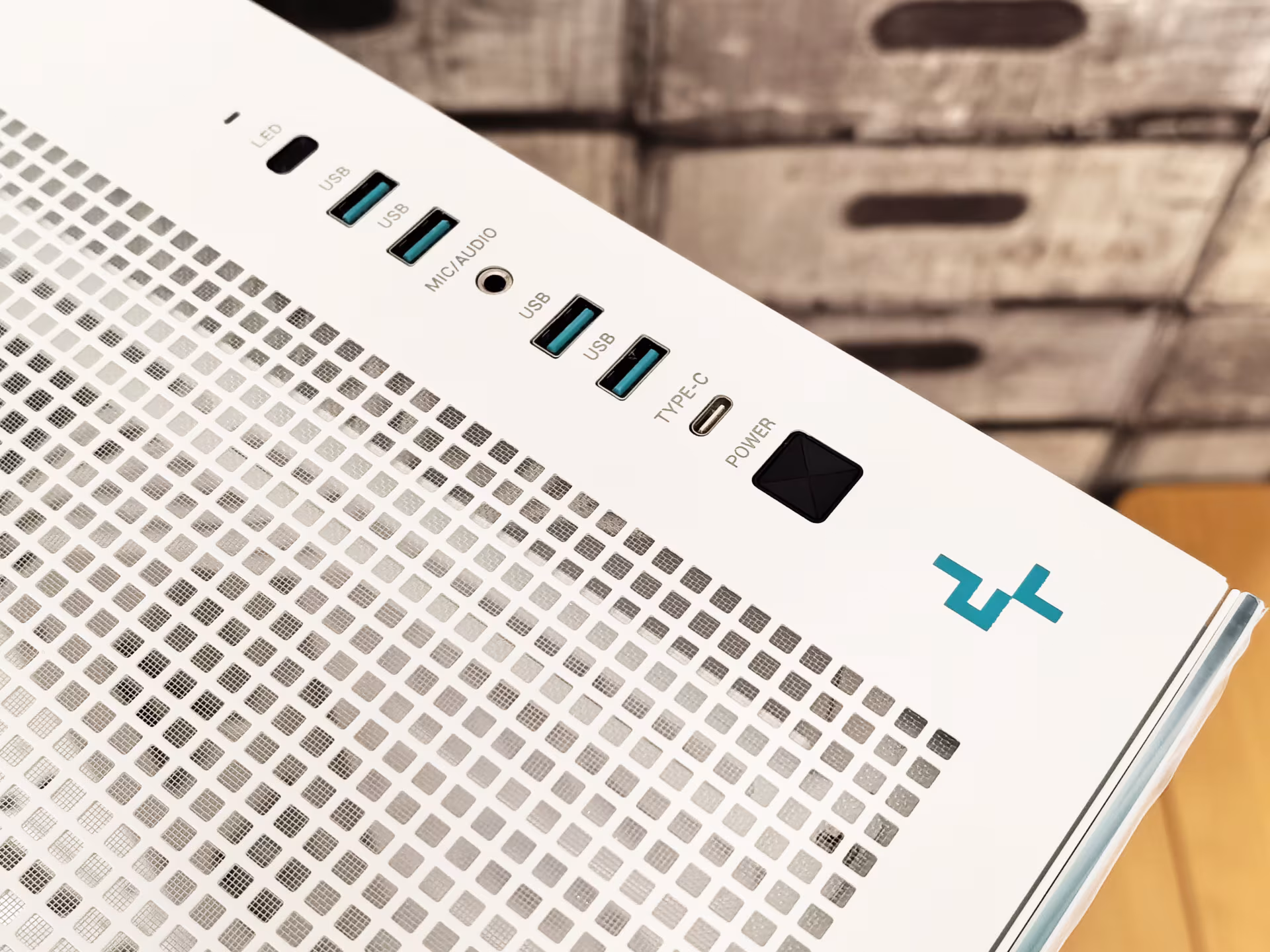 Обзор компьютерного корпуса DeepCool CH780