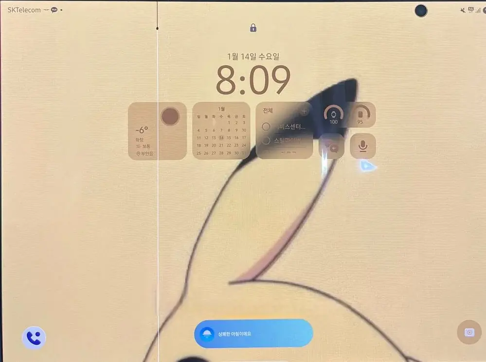 Galaxy Z TriFold за 250 000 рублей сломался без причины, а Samsung отказала в бесплатном ремонте