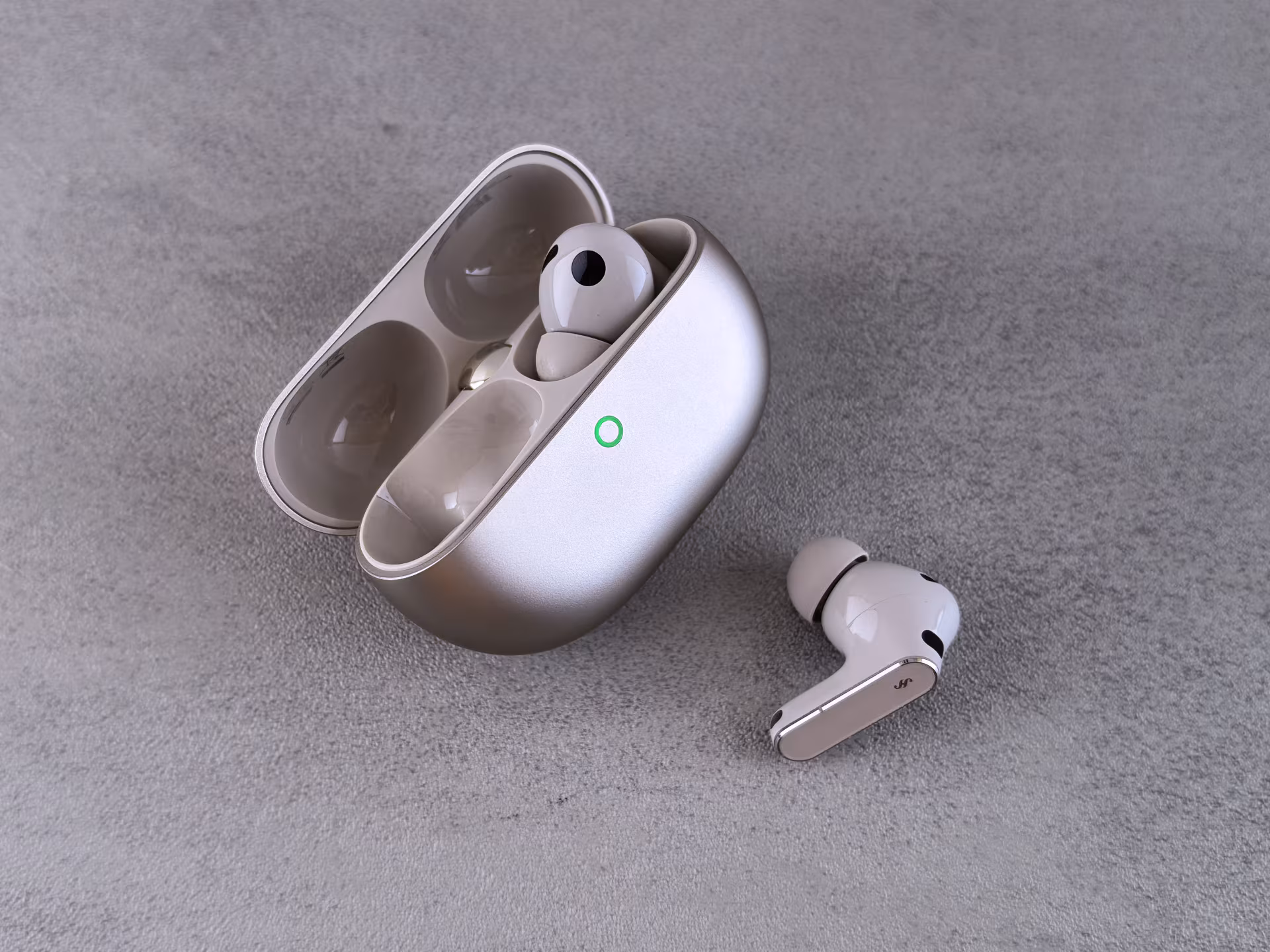 Коллаб с консерваторией, управление головой и дорогой дизайн — три кита, на которых держатся беспроводные наушники HUAWEI FreeBuds Pro 5