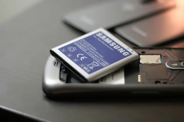 Samsung обещают долгую жизнь смартфонов от аккумуляторов