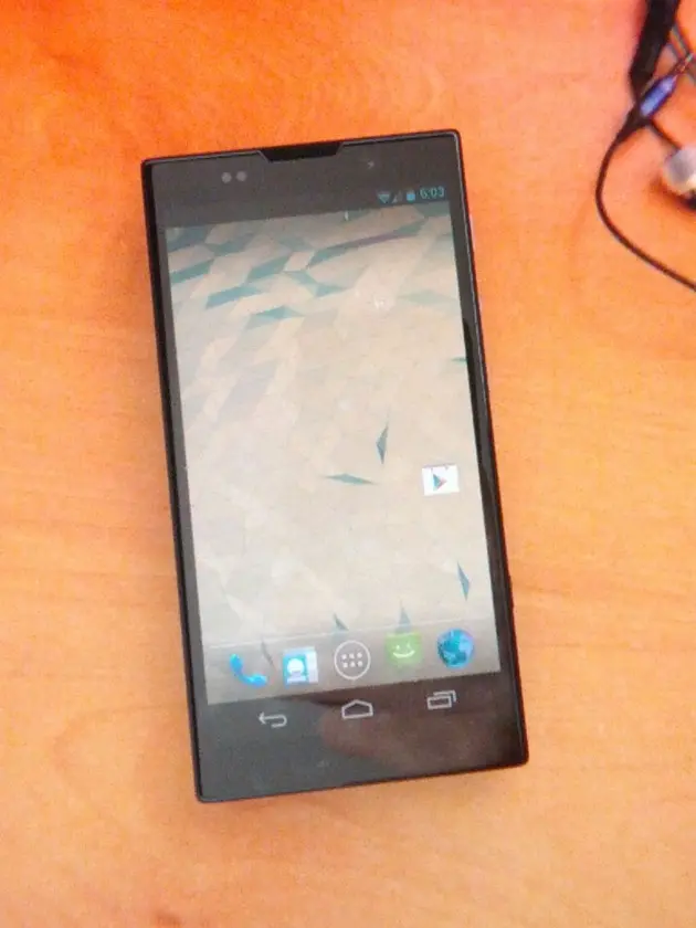 Sony и фейковый Nexus X?