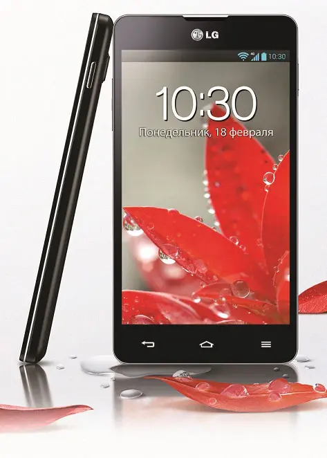Смартфон-флагман LG Optimus G ожидается к появлению в России