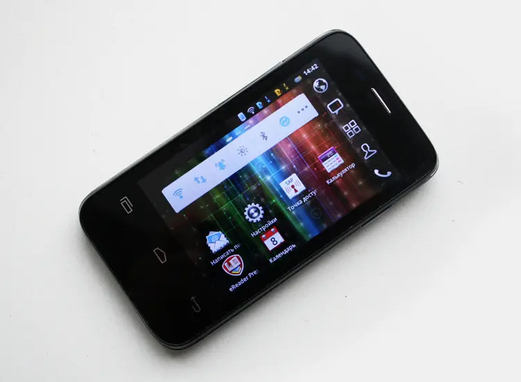 Обзор Android-смартфона начального уровня Prestigio MultiPhone 3500 Duo